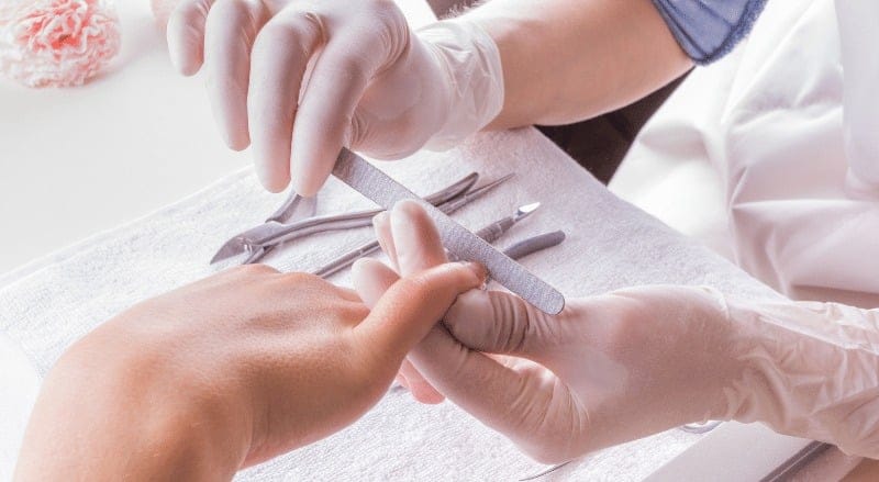 Profissionalize-se com o nosso Curso de Manicure e Pedicure!