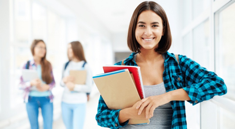 Quem tem direito à Bolsa Estudante SC?